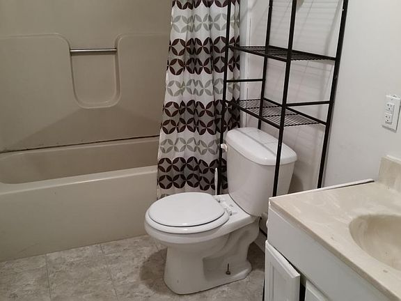 4th image of 7 Union St #3