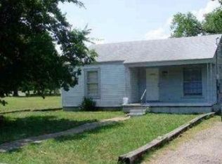 2217 McFerrin Ave, Waco, TX 76708