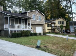 653 Springhollow Dr, Marietta, GA 30008