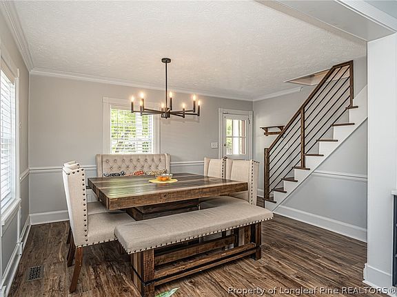 5th image of 214 Pinecrest Dr