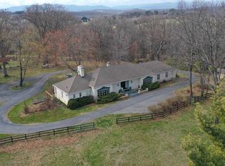 208 Hill Haven Ln, Staunton, VA 24401