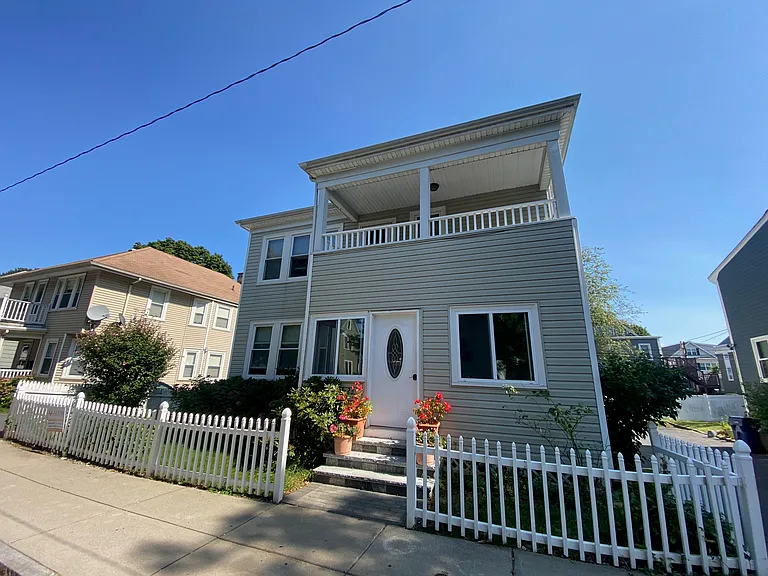 28 Aldrich St #1 — Photo 15