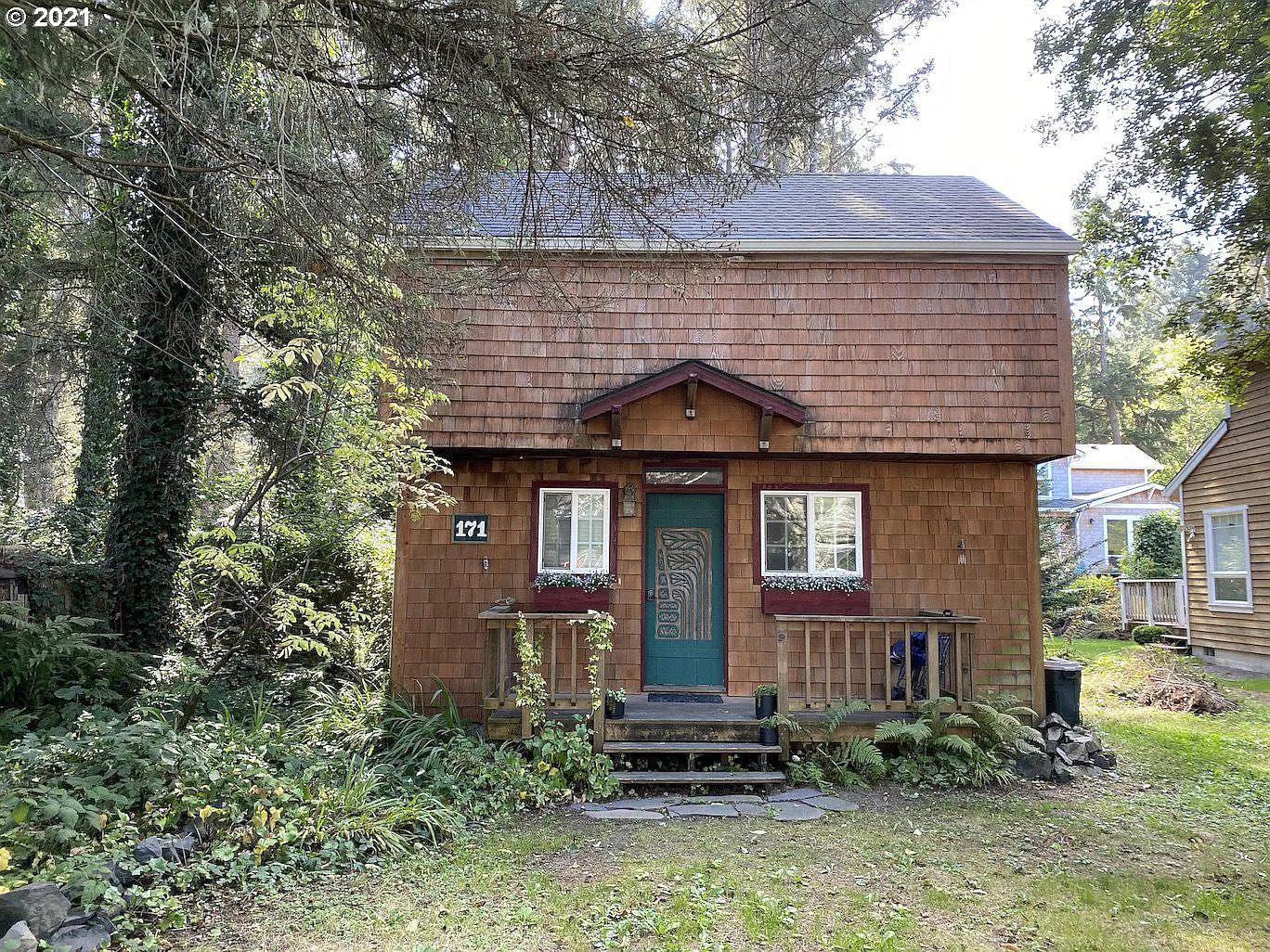 171 Elliott Way photo 1