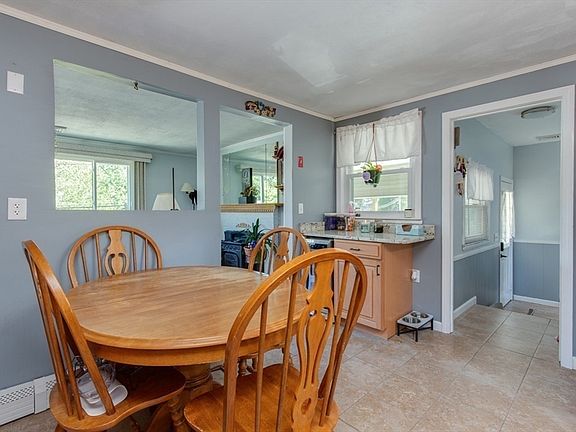 5th image of 906 Old Shawsheen St
