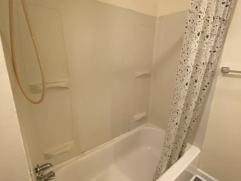 8079 Stearns Rd #1 — Photo 9