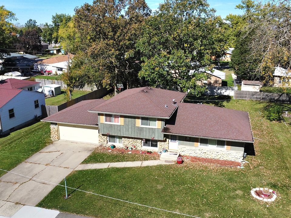 1st image of 2213 Belmont Ave