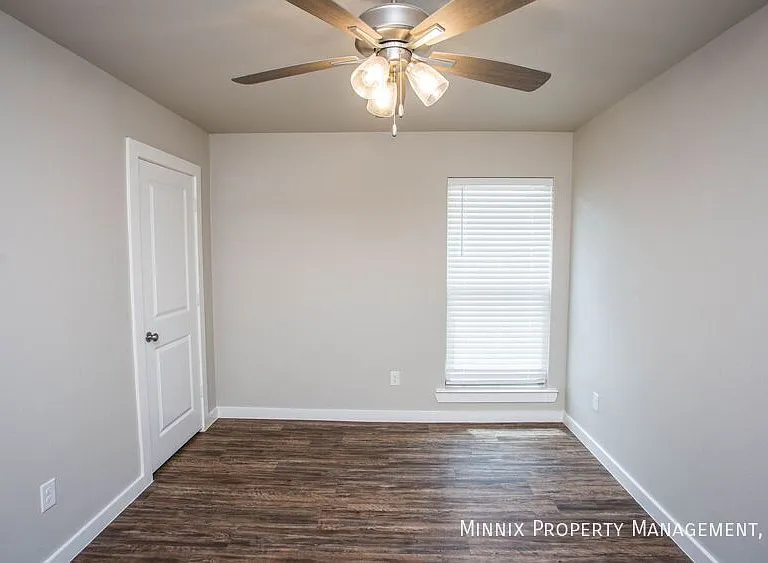 2150 Kirksey Ave — Photo 14