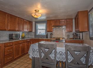 50 Brickett St, Springfield, MA 01119