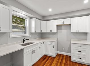 26 Spicer St, Providence, RI 02905