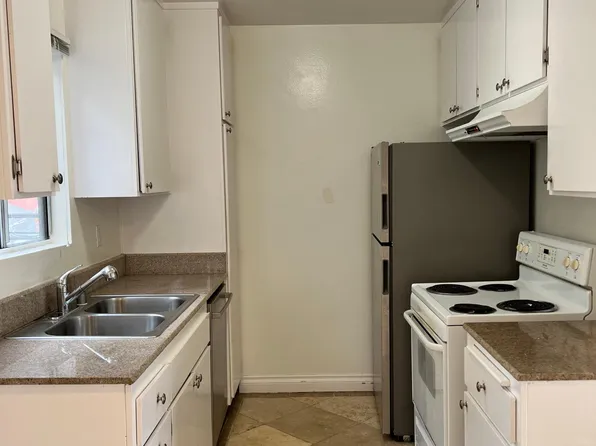 1417 14th St APT 11, Santa Monica, CA 90404