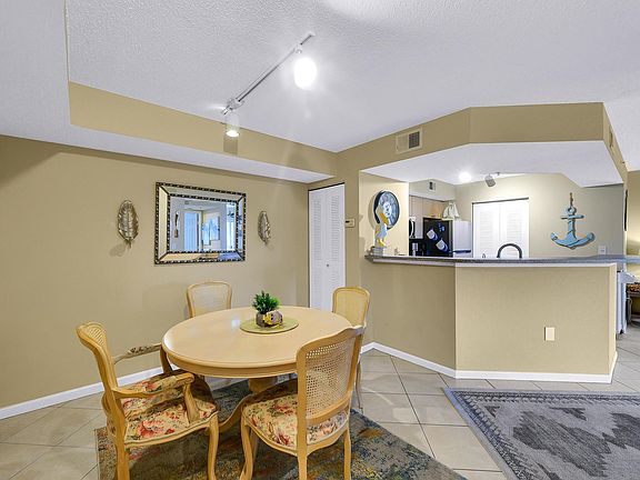5th image of 3670 NW Adriatic Ln #4-302
