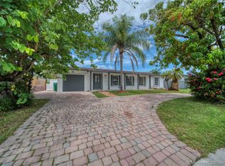 11931 SW 122nd Ave, Miami, FL 33186