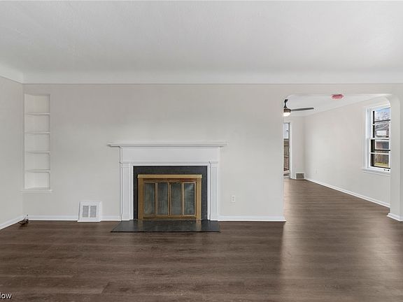 5th image of 3786 Princeton Blvd