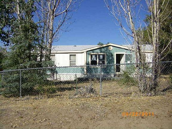 "Private home with full fencing and a great floor plan!"