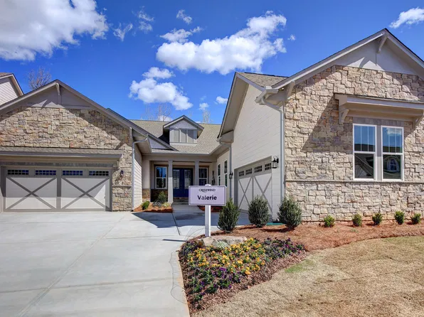 216 Cresswind Blvd, Newnan, GA 30263