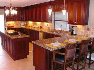 9861 Ramblewood Dr, Coral Springs, FL 33071