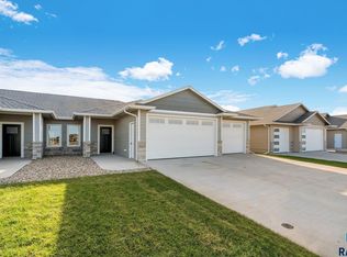 5409 W Vision Cir, Sioux Falls, SD 57107