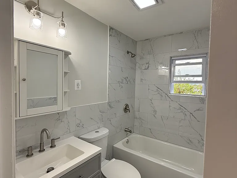 691 9th St #2 — Photo 47