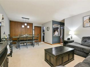 1887 Silver Bell Rd, Saint Paul, MN 55122