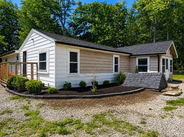 6143 County Road 1, Swanton, OH 43558