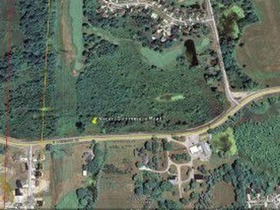 2450 S Commerce Rd, Walled Lake, MI, 48390