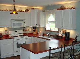 1022 Tilda Trl, Cross Plains, WI 53528