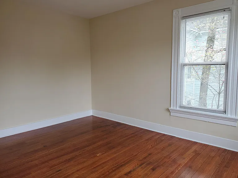 81 Sherman Ave #2 — Photo 5