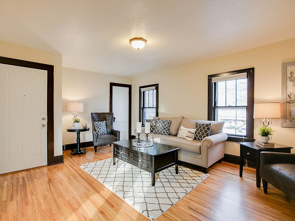 1st image of 264 Thomas Ave #1