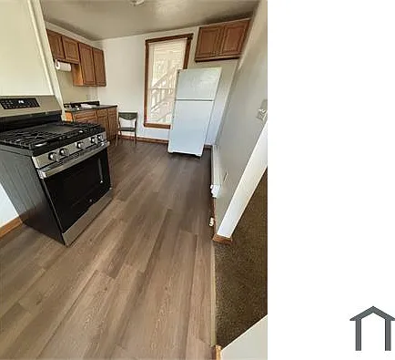 24 Pearl St #2 — Photo 1