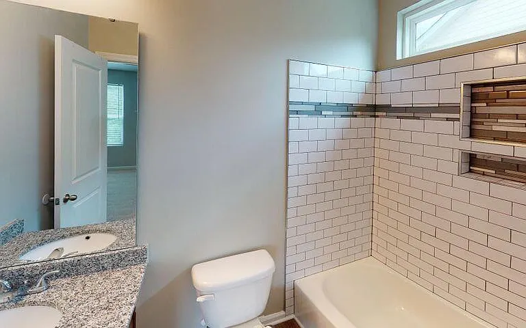 9073 Parlor Dr — Photo 8