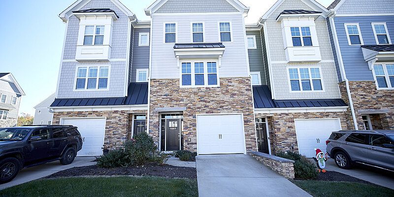1st image of 5203 Bedford Falls Cir #1