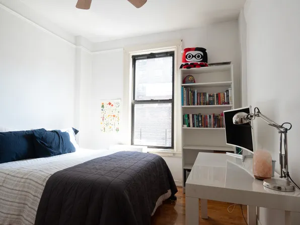 862 West End Avenue image 1 of 5