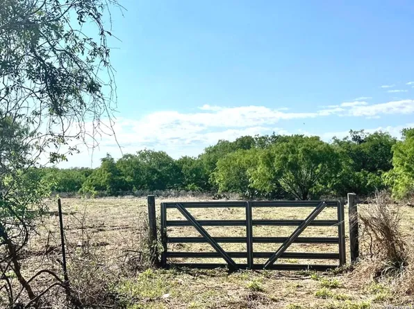 5967 Granato Rd LOT 62, Poteet, TX 78065