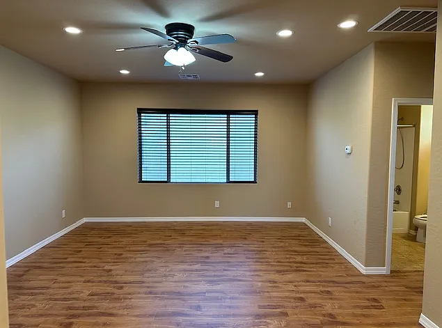 147 E Carob Dr — Photo 24