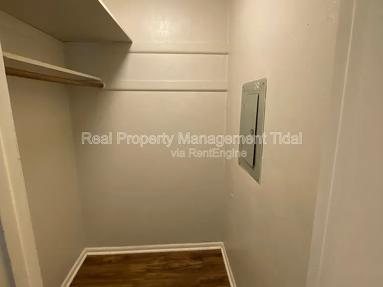 5667 Brickell Rd #3 — Photo 10