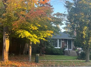 124 Applefield Dr, Toronto, ON M1P3Y2