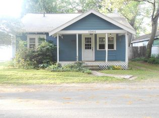 15801 Pine St, Spring Lake, MI 49456