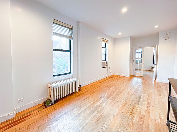 3rd image of 301 E 91st St APT 5S