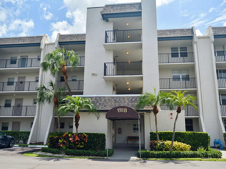 9311 Orange Grove Dr #109 — Photo 20