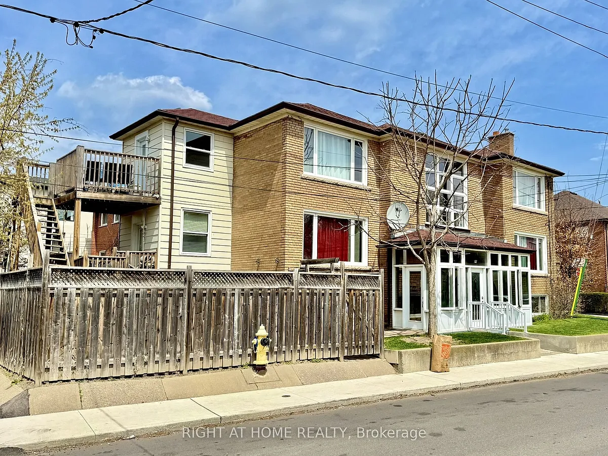 Building Photo - 20 Belvidere Ave #3
