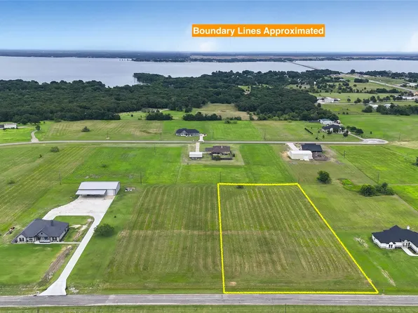 LOT 301 Cowboy Dr, Corsicana, TX 75109