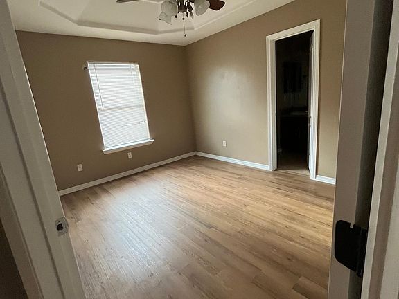 5th image of 1309 W Kiwi Ave APT 4