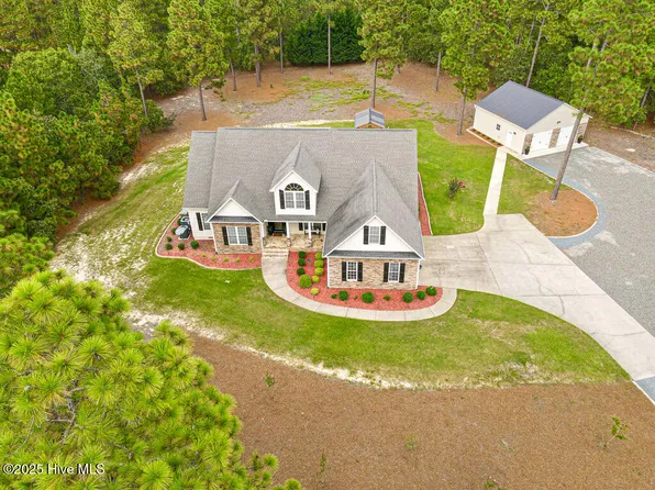 286 Morgan Trail Court, West End, NC 27376