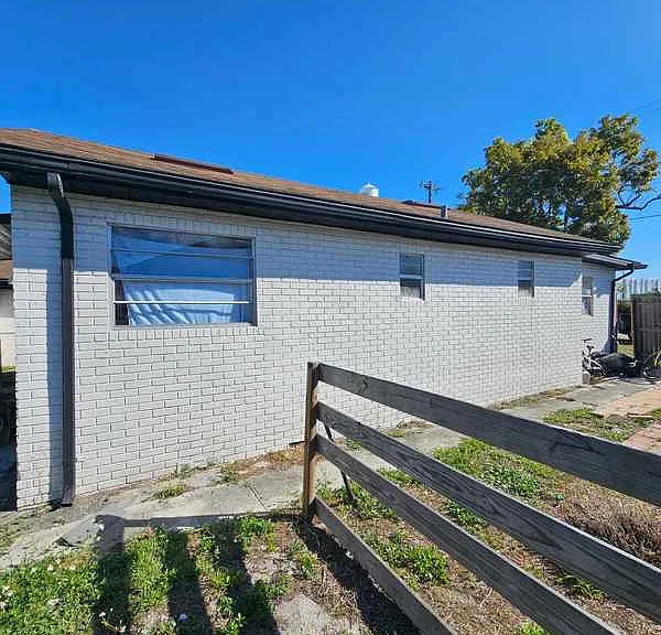 4 Sandy Ln #1 — Photo 12