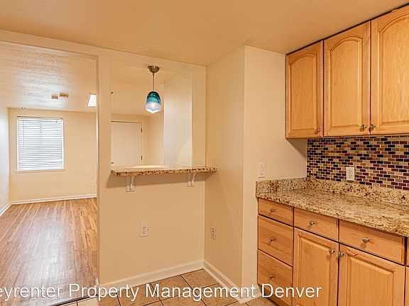 5th image of 620 W 1st Ave APT A