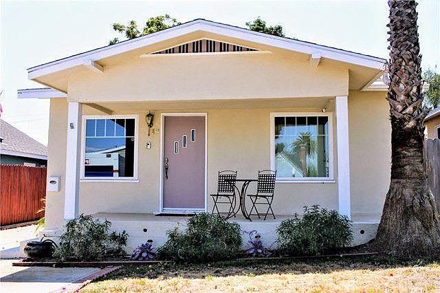 1st image of 861 W Santa Cruz St