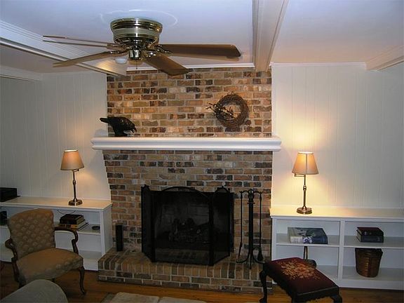 5th image of 3163 Boxwood Dr