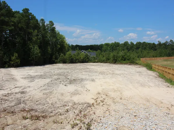 14 Remington Hill Dr #36, Bunnlevel, NC 28323