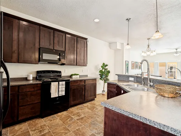 3750 S Prairiewood Dr, South Salt Lake, UT 84115