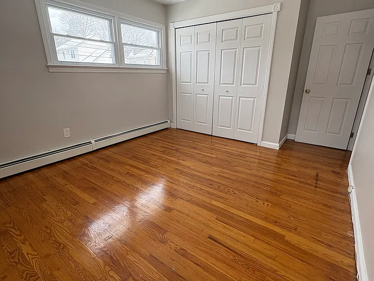 Carey Avenue Apartments — Photo 24